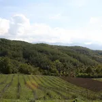 Vendégház Tolasudolsa Rooms, Breakfast & Mountain Bike Compiano