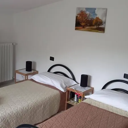 Tolasudolsa Rooms, Breakfast & Mountain Bike Gæstehus Compiano