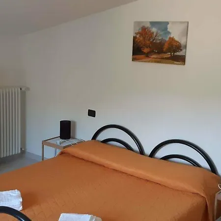 Tolasudolsa Rooms, Breakfast & Mountain Bike Gæstehus 3*