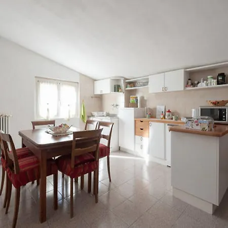 Tolasudolsa Rooms, Breakfast & Mountain Bike Гостевой дом